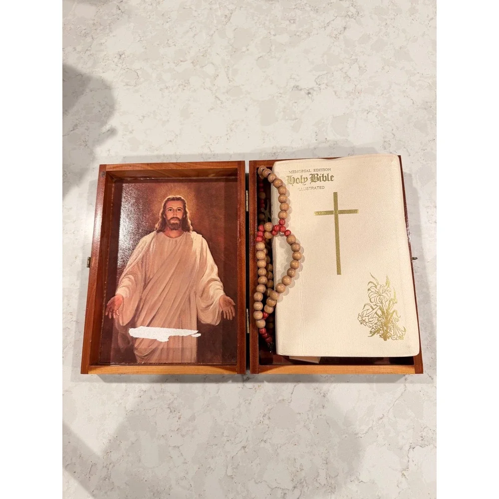 Vintage Memorial Edition Holy Bible Cedar Box New American Bible Rosary Set